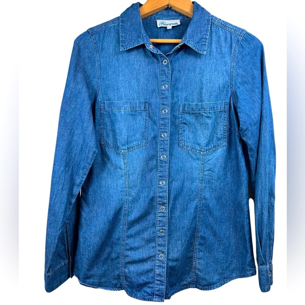 Bluecrush denim long sleeve shirt, Medium, snaps, blue jean, tailored Western